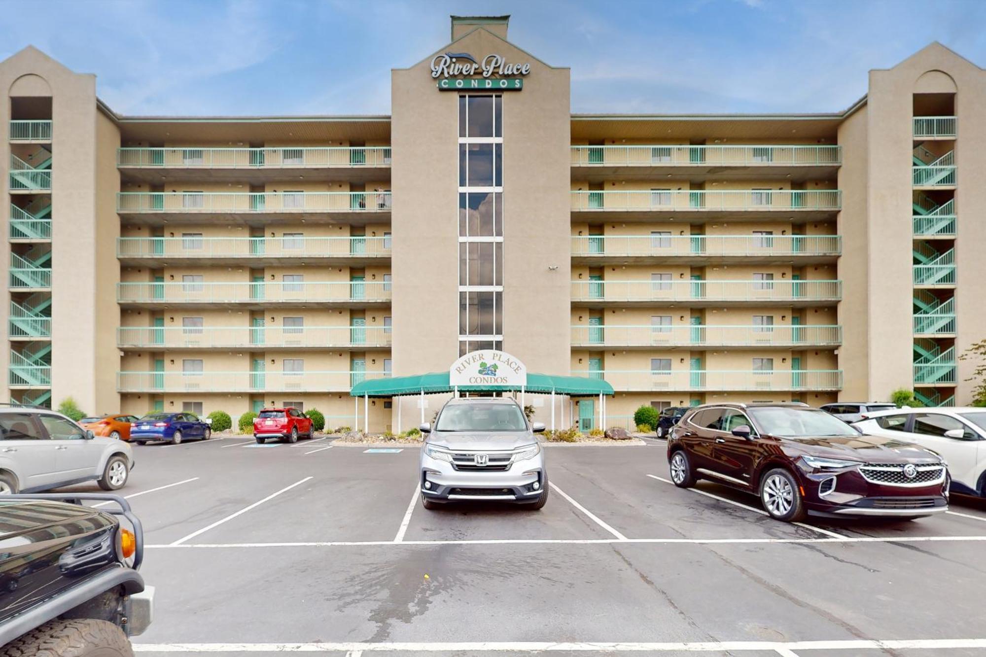 River Secret Pigeon Forge Room photo